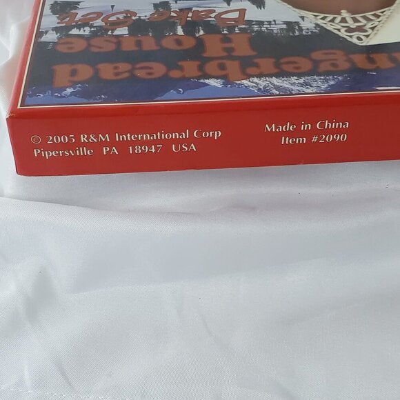 Gingerbread House Bake Set 2005 Christmas Holiday Season House, Tree, Boy - Picture 3 of 5